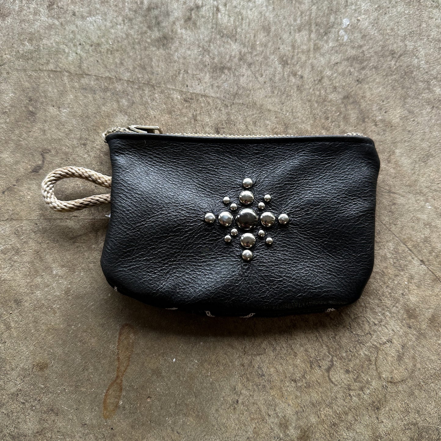 Vintage style handmade leather wallet