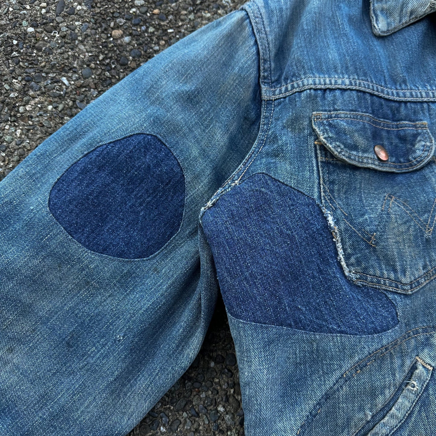 1960’s wrangler blue bell repaired denim jacket